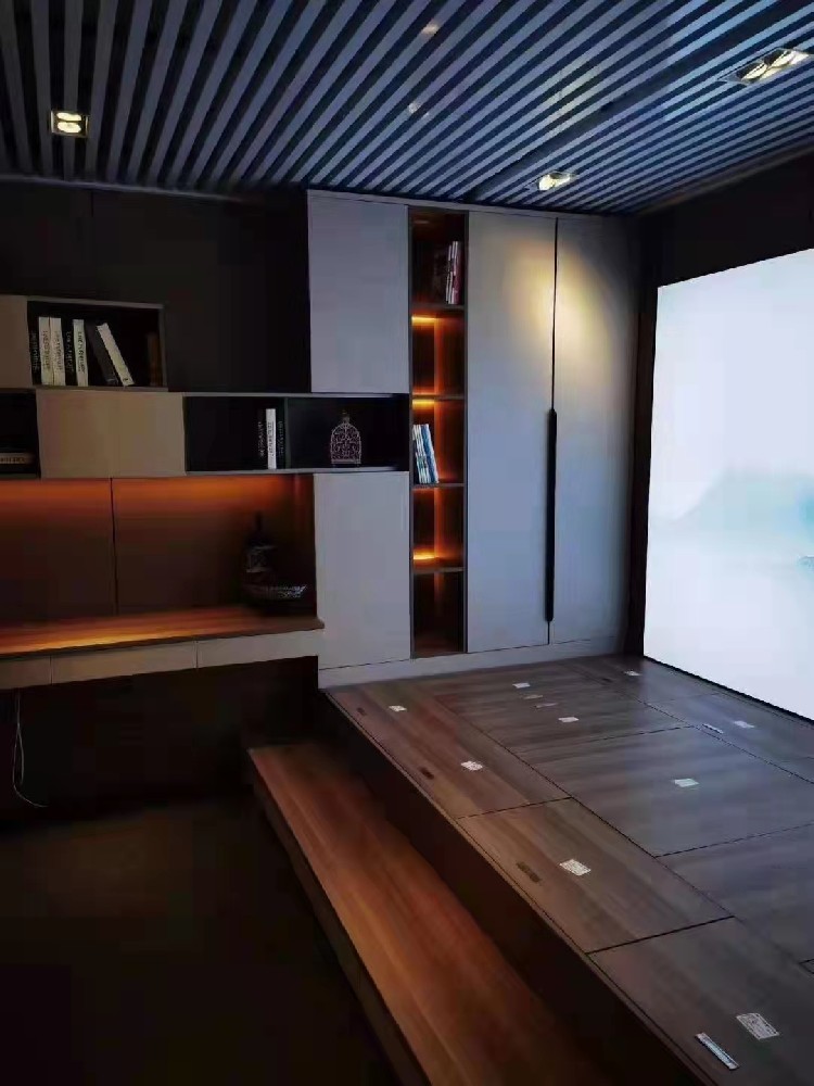 數(shù)控開(kāi)料機(jī)型號(hào)多功能多，你選對(duì)了嗎